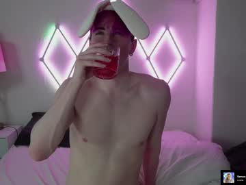 Cam for alfiegreenxxx