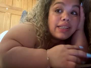 Cam for littleliana_xoxo