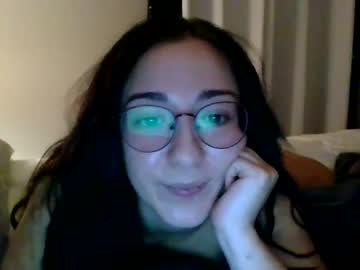 Cam for _sexylittleslutt