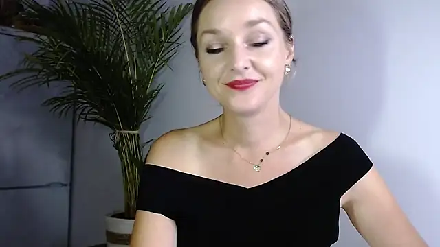 Stripchat sex cam AliciaDesire