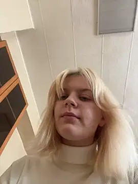 Stripchat sex cam SiaCute