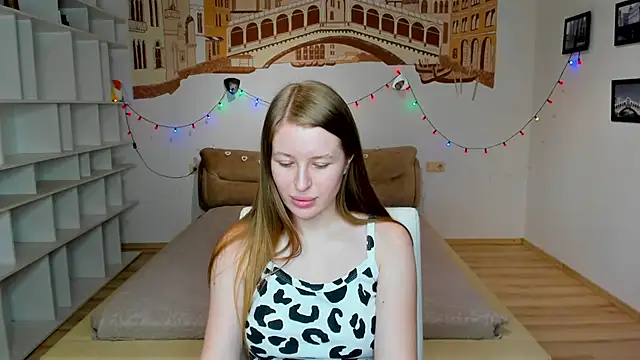 Stripchat sex cam EvaMonrow