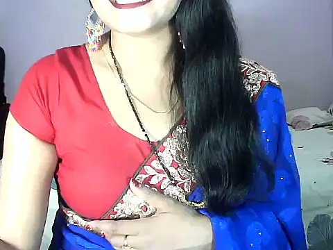 Stripchat sex cam priyajaann