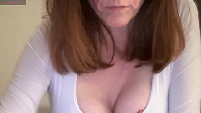 Stripchat sex cam RedUnicornK