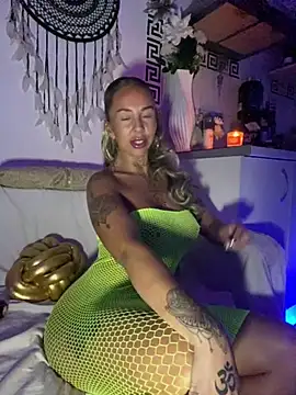 Stripchat sex cam CheekyChels