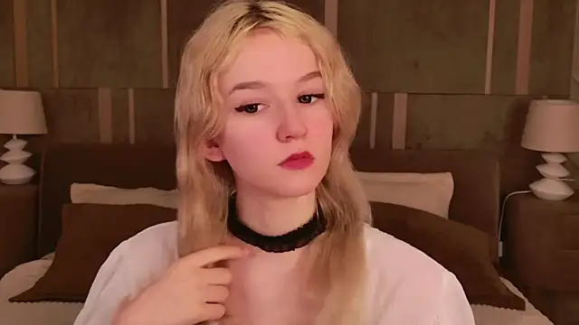 Stripchat sex cam NaomiLoys