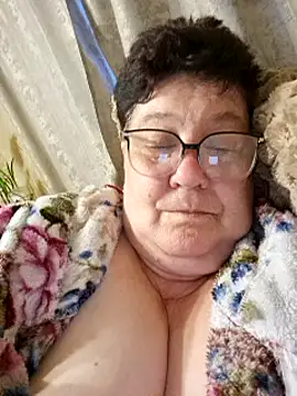 Stripchat sex cam YourGoddess555