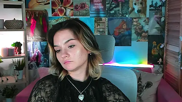 Stripchat sex cam SamantaLong