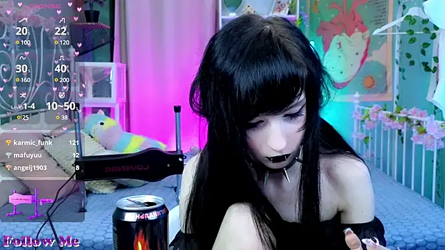 Stripchat sex cam draculaura_