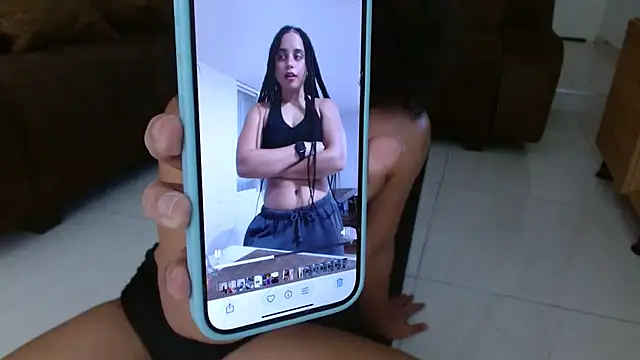 Stripchat sex cam KittyTwerk_2