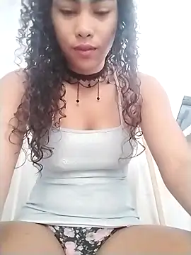 Stripchat sex cam Sophie-Latina