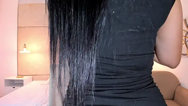 Stripchat sex cam Amiirra_