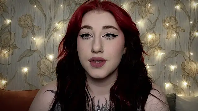 Stripchat sex cam Kimpossible1
