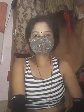 Stripchat sex cam NityaQ73
