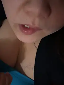 Stripchat sex cam asianmama888