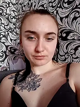 Stripchat sex cam MillaStoun