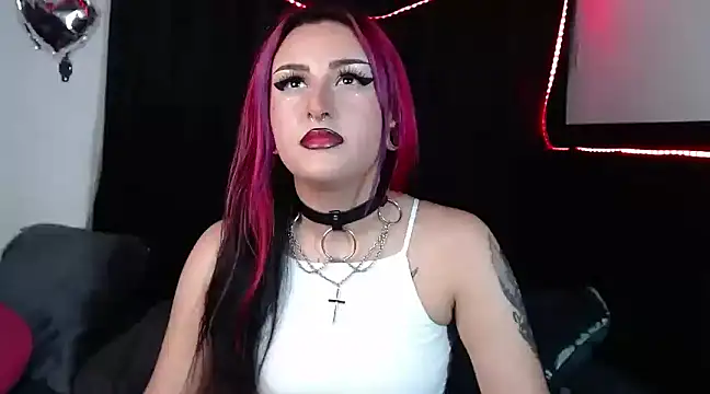 Stripchat sex cam arianauwu_666