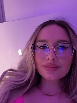 Stripchat sex cam mollyxxx