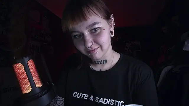 Stripchat sex cam MoorderxDoll