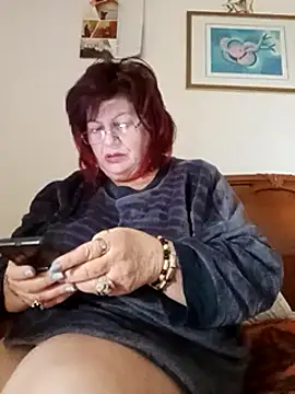 Stripchat sex cam CALDA-AKIRA