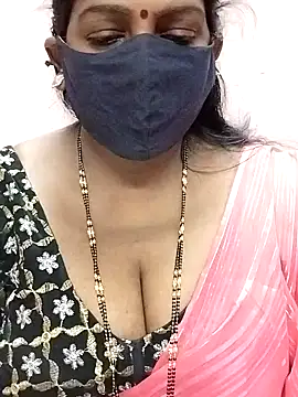 Stripchat sex cam rasmikha_r