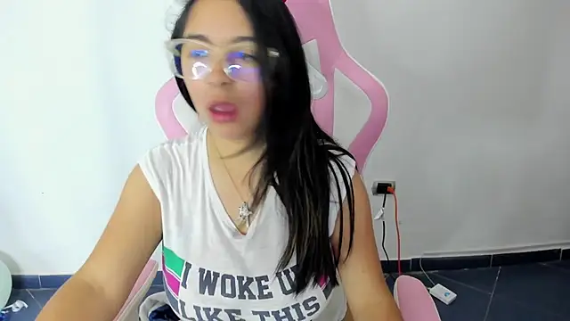 Stripchat sex cam _Angelinaandrade_