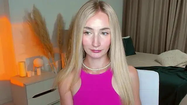 Stripchat sex cam bella__rose