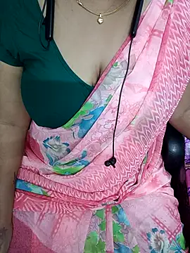 Stripchat sex cam tamil-radhika